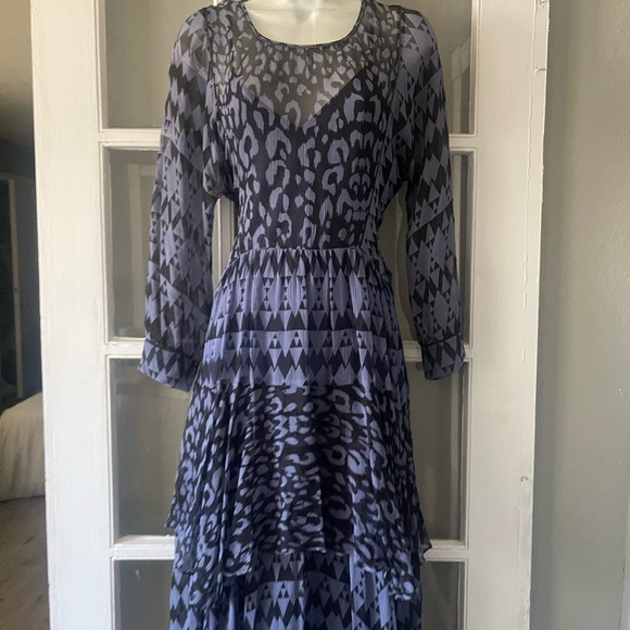 Ted Baker London‎ Long Sleeve Dress - Picture 2 of 7